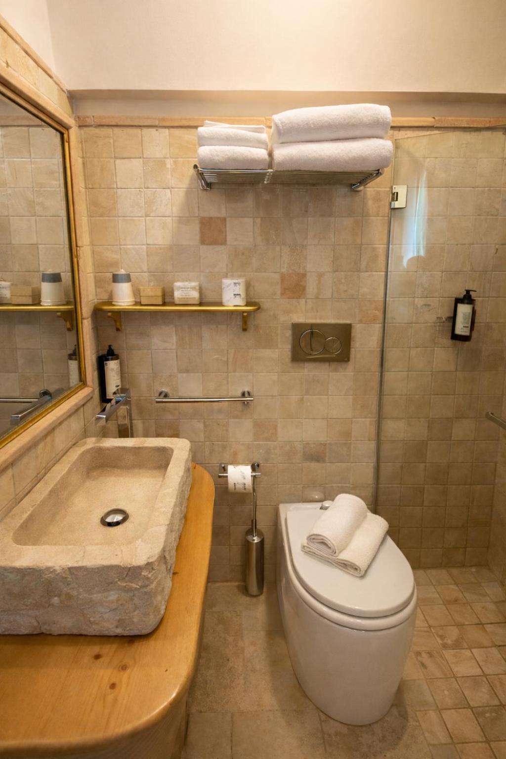 Superior Double Room,1745131300:JPEG